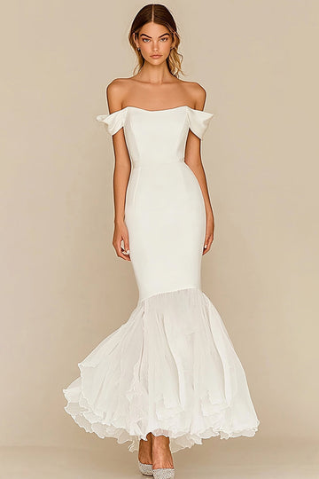 Robe de mariée en mousseline de soie satinée sirène blanc à épaules dénudées